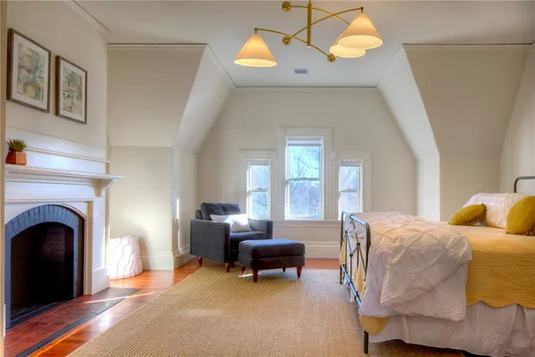 $20,000 | 30 Red Cross Avenue, Newport, RI 02840