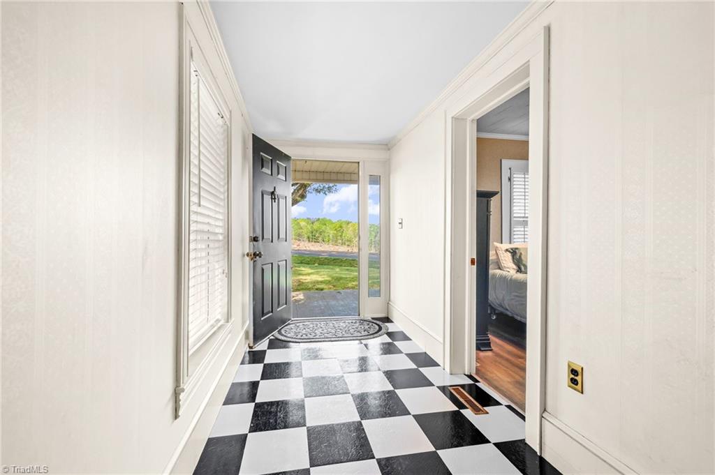 3724 Smitherman Road East Bend, NC 27018 - Photo 4 of 50