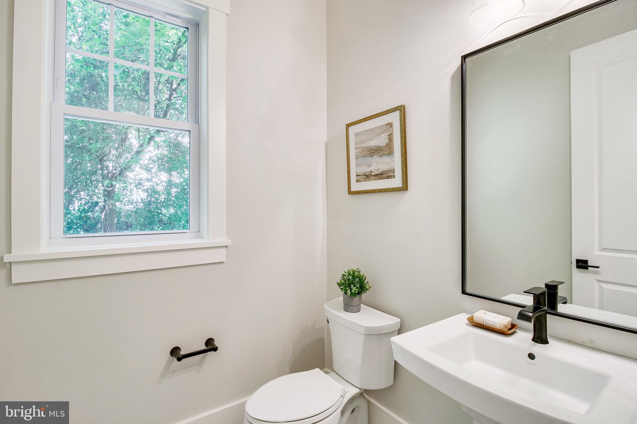 4105 Hunt Road Fairfax, VA 22032 - Photo 28 of 74
