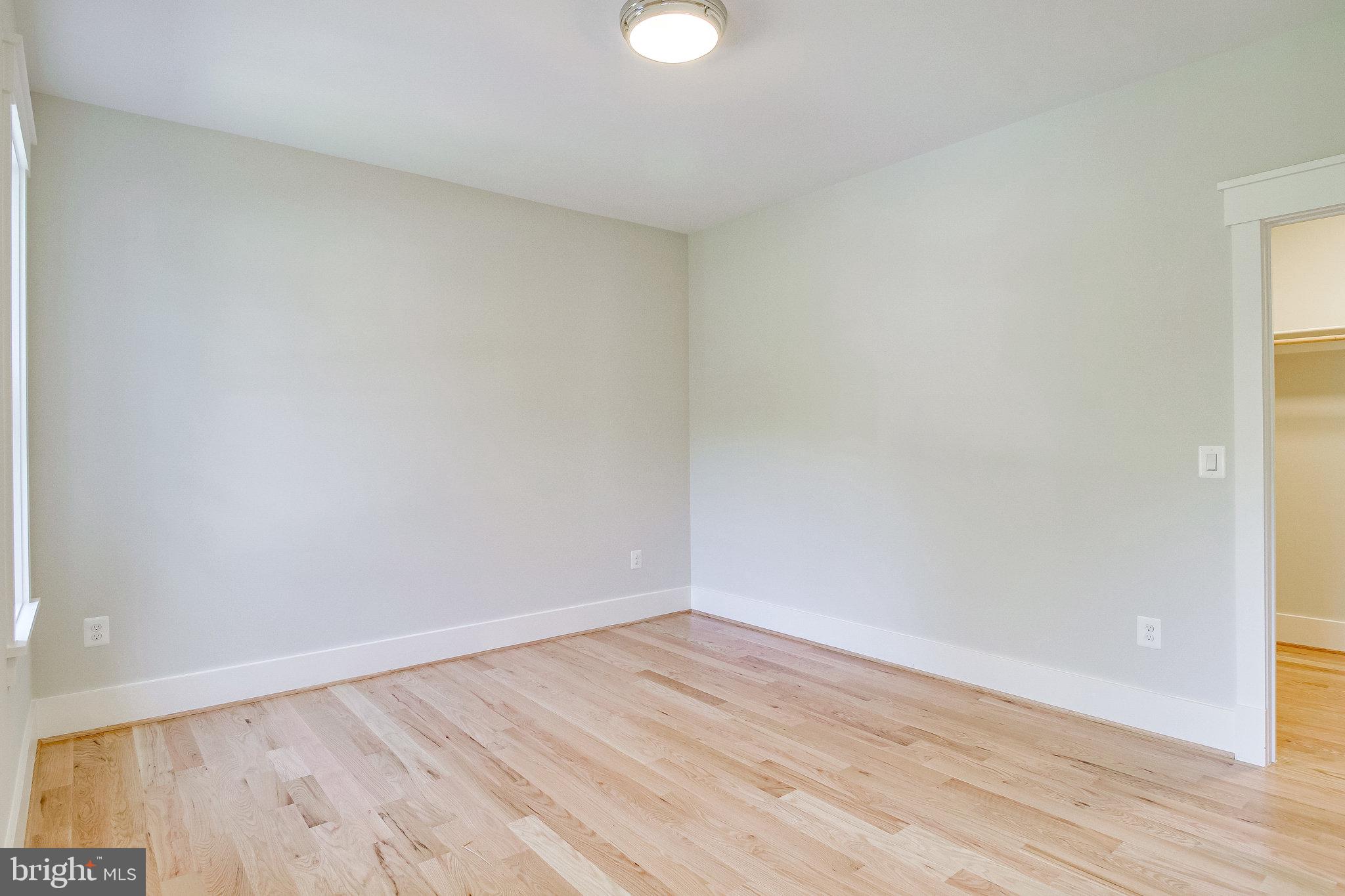 4105 Hunt Road Fairfax, VA 22032 - Photo 38 of 74