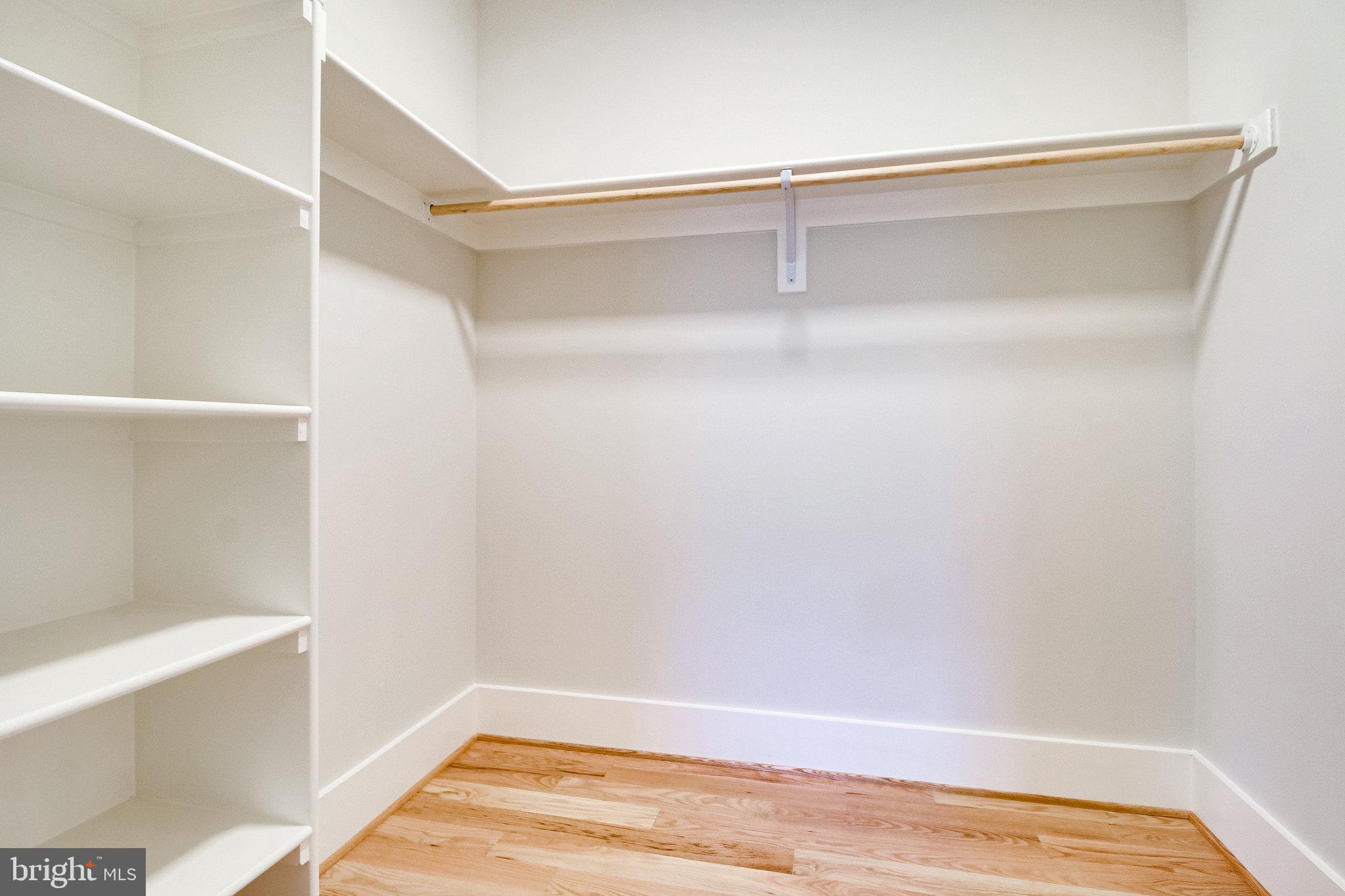 4105 Hunt Road Fairfax, VA 22032 - Photo 39 of 74