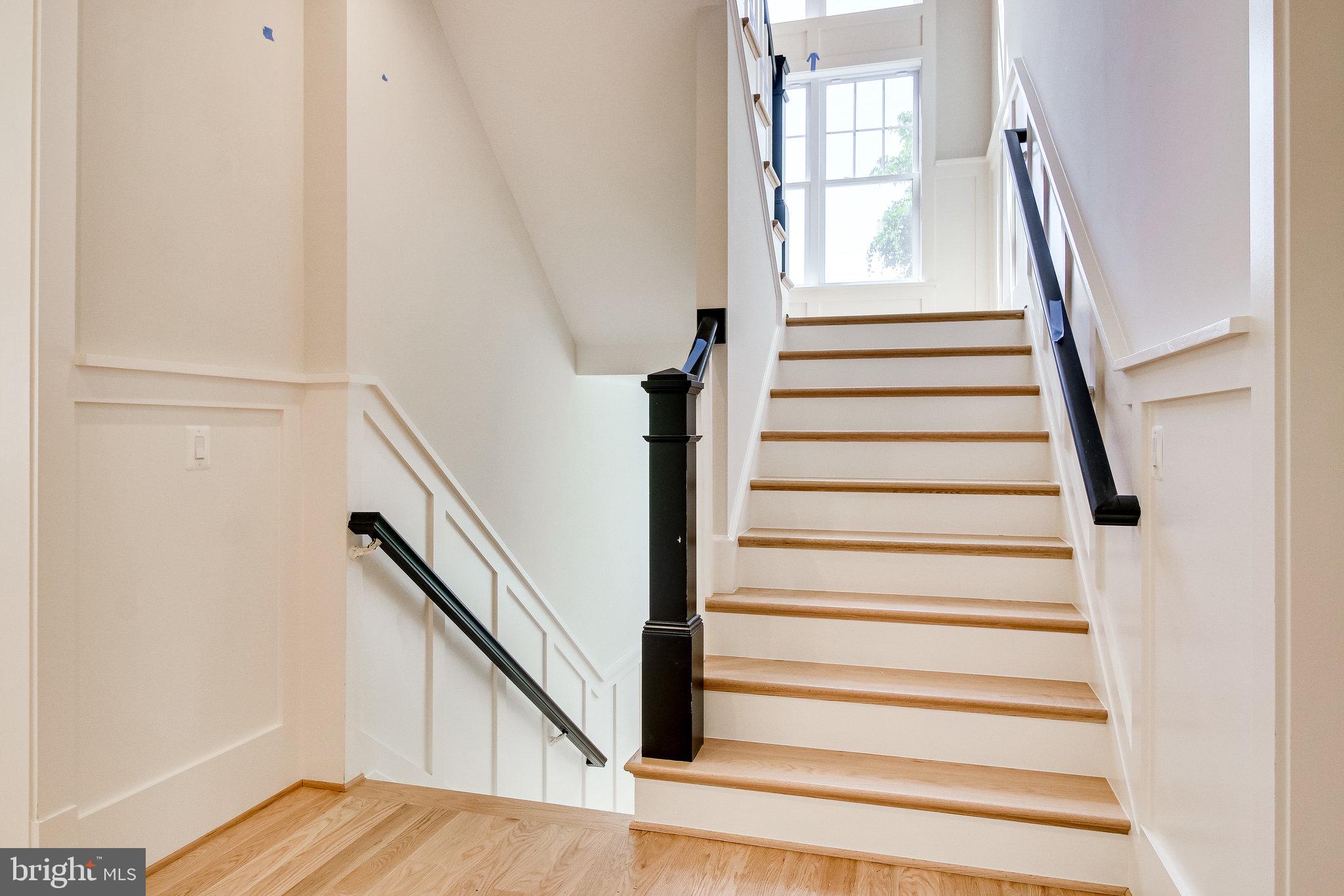 4105 Hunt Road Fairfax, VA 22032 - Photo 5 of 74
