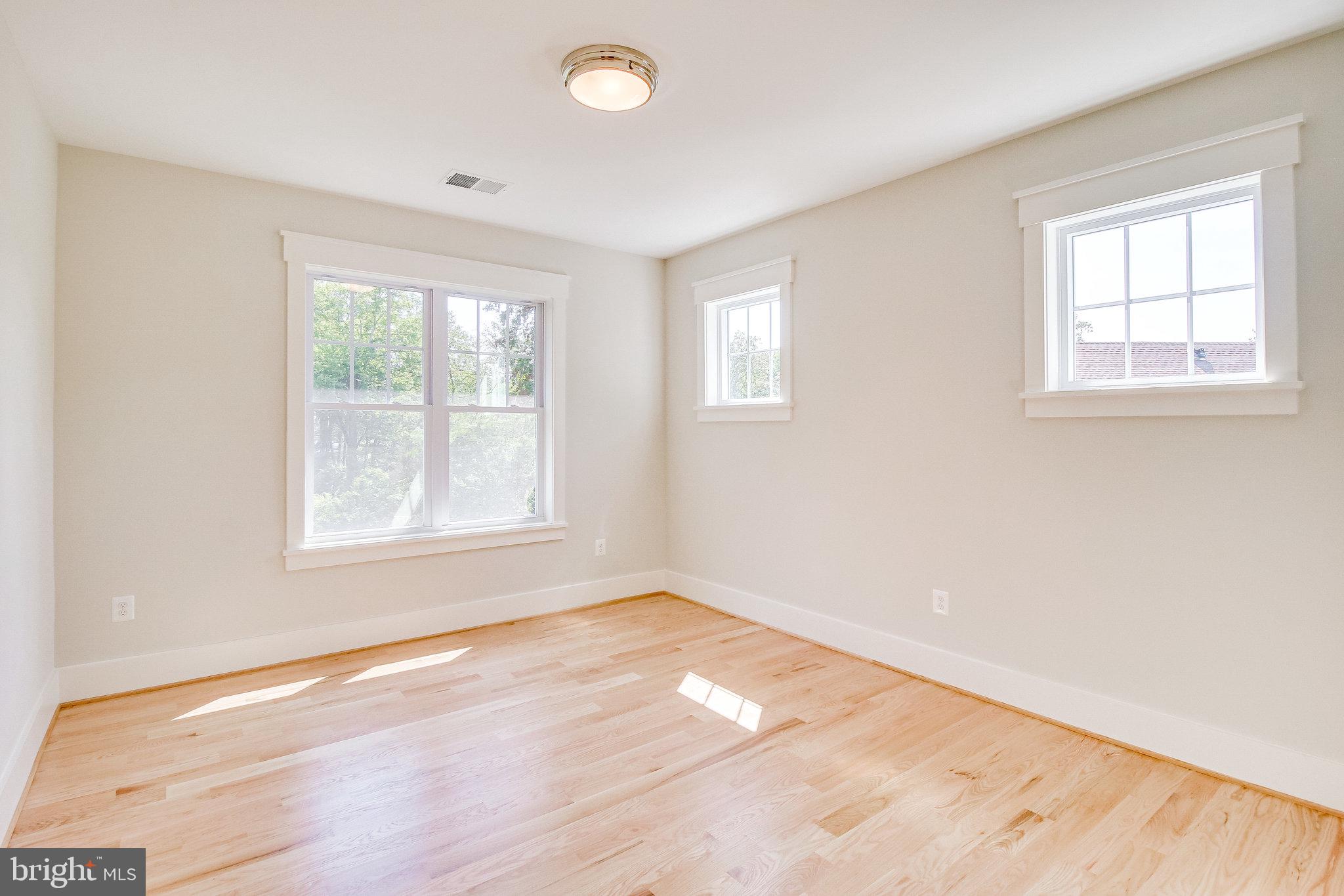 4105 Hunt Road Fairfax, VA 22032 - Photo 42 of 74