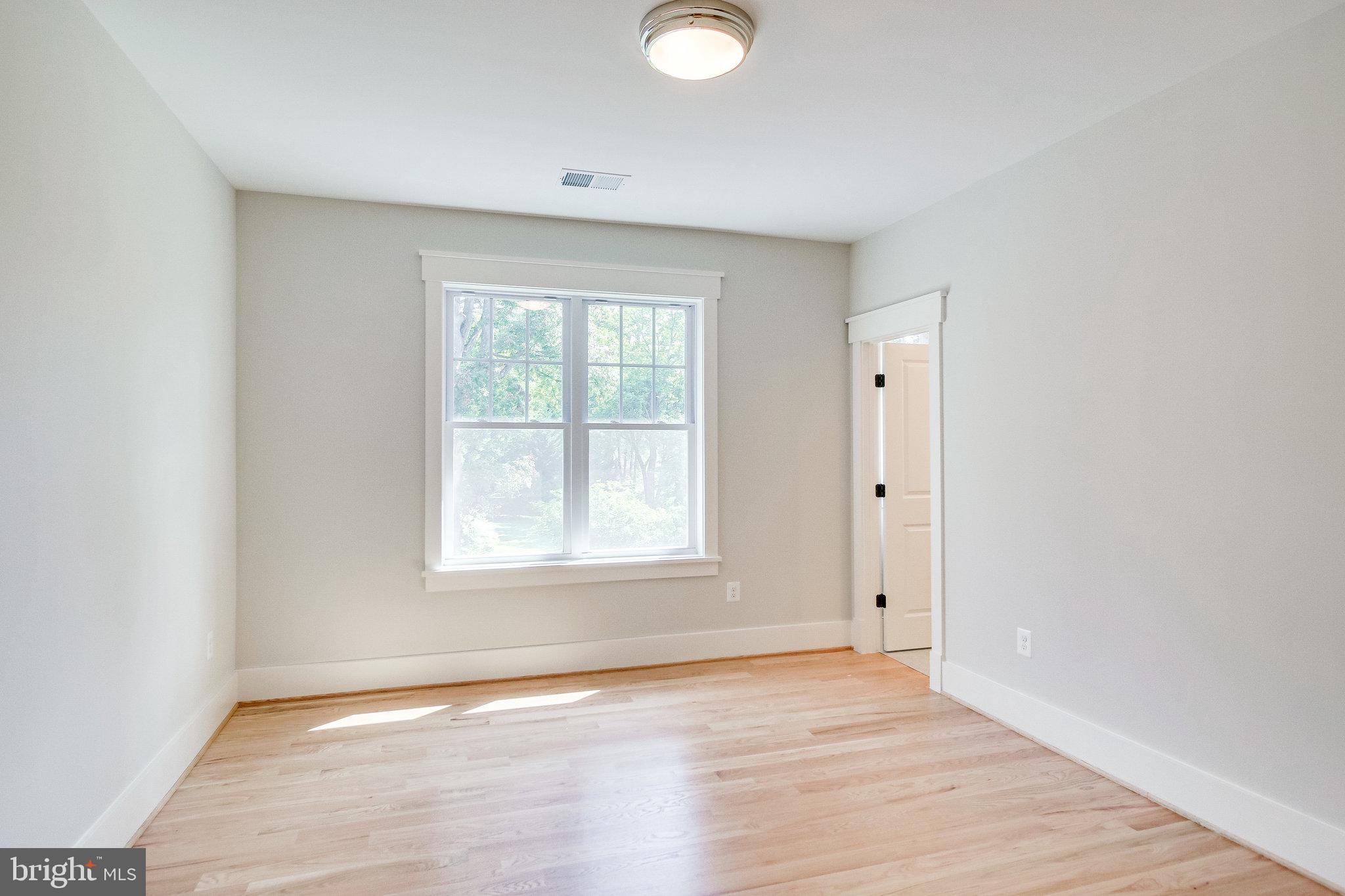 4105 Hunt Road Fairfax, VA 22032 - Photo 45 of 74