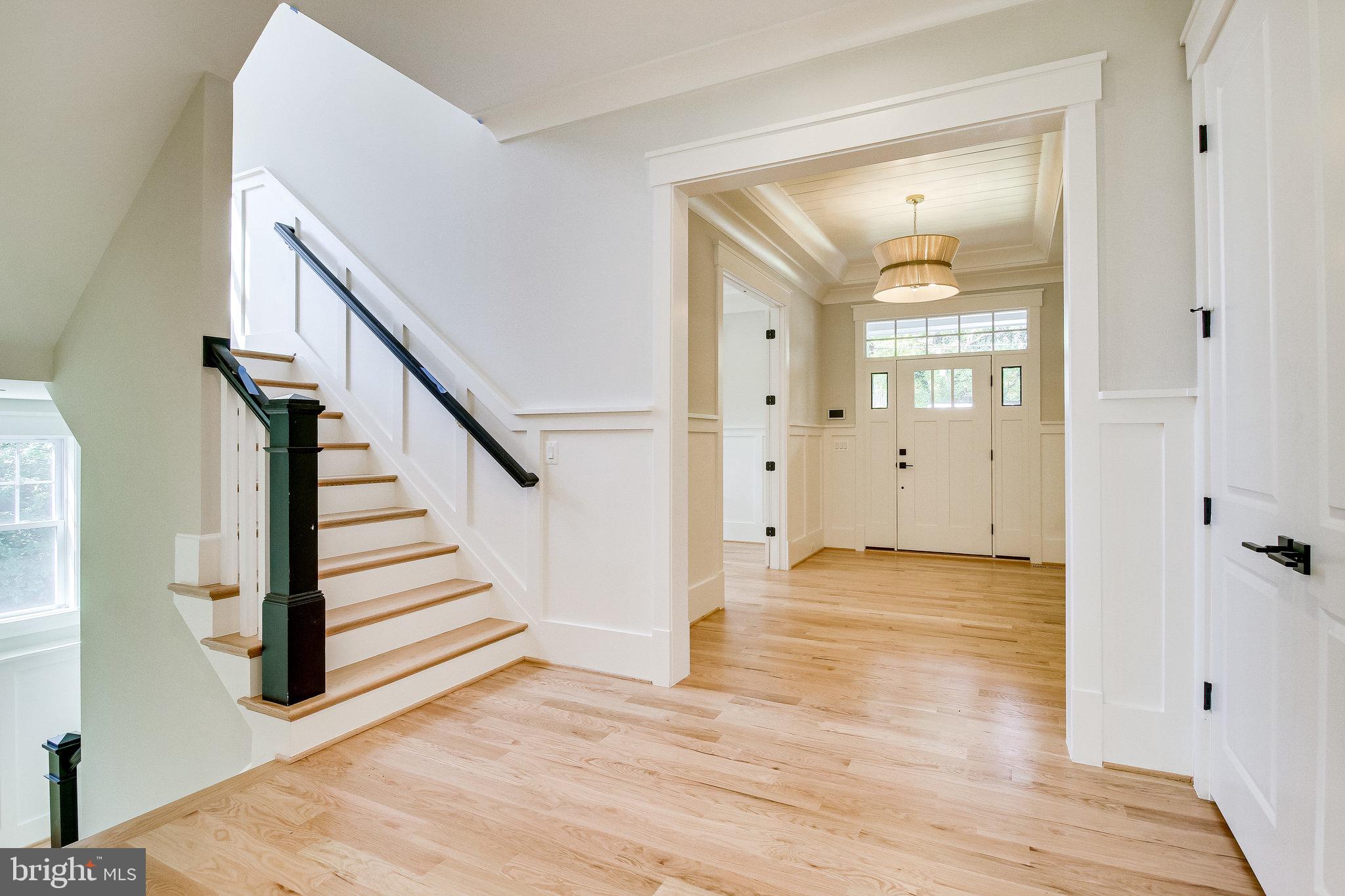 4105 Hunt Road Fairfax, VA 22032 - Photo 6 of 74