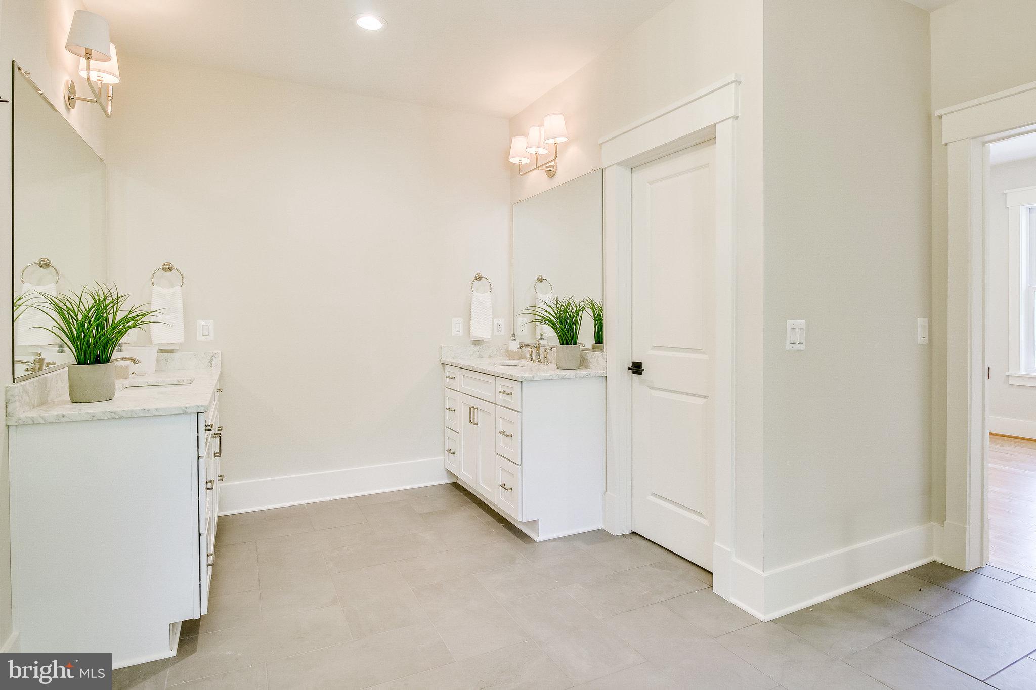 4105 Hunt Road Fairfax, VA 22032 - Photo 55 of 74