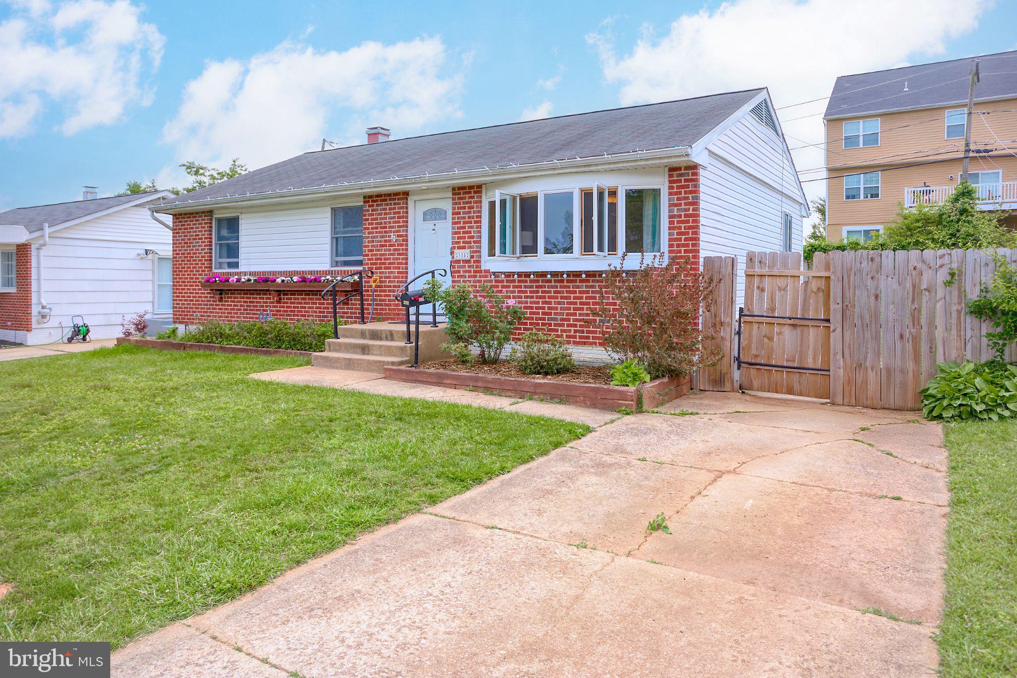 315 Wembley Road Reisterstown, MD 21136 - Photo 2 of 25