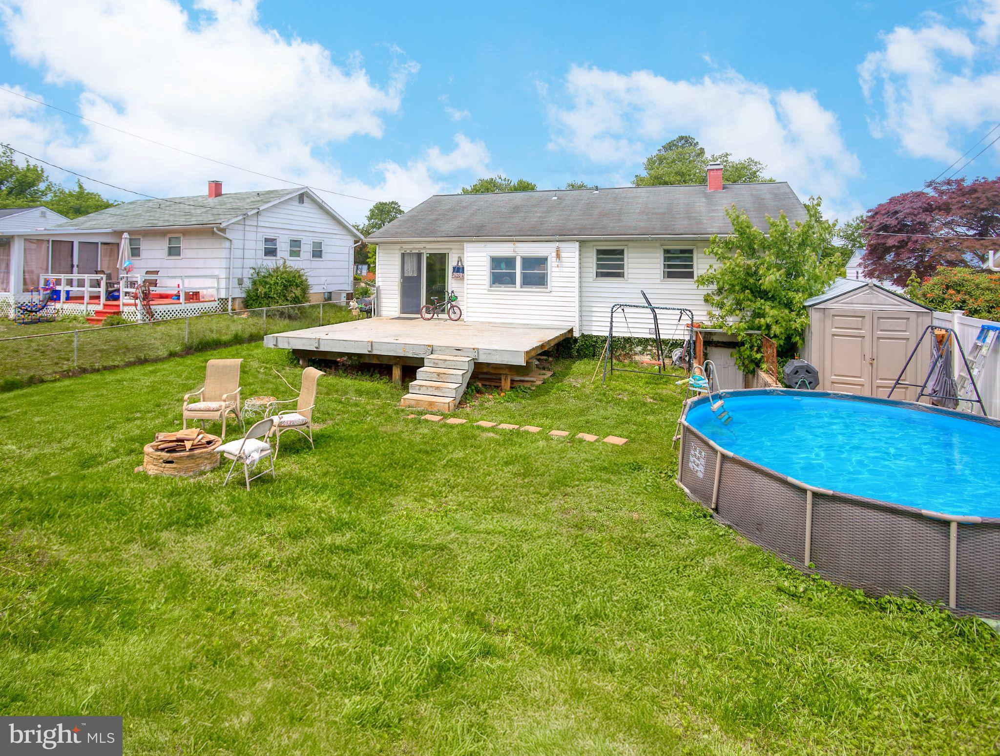 315 Wembley Road Reisterstown, MD 21136 - Photo 24 of 25 Large Fenced Backyard