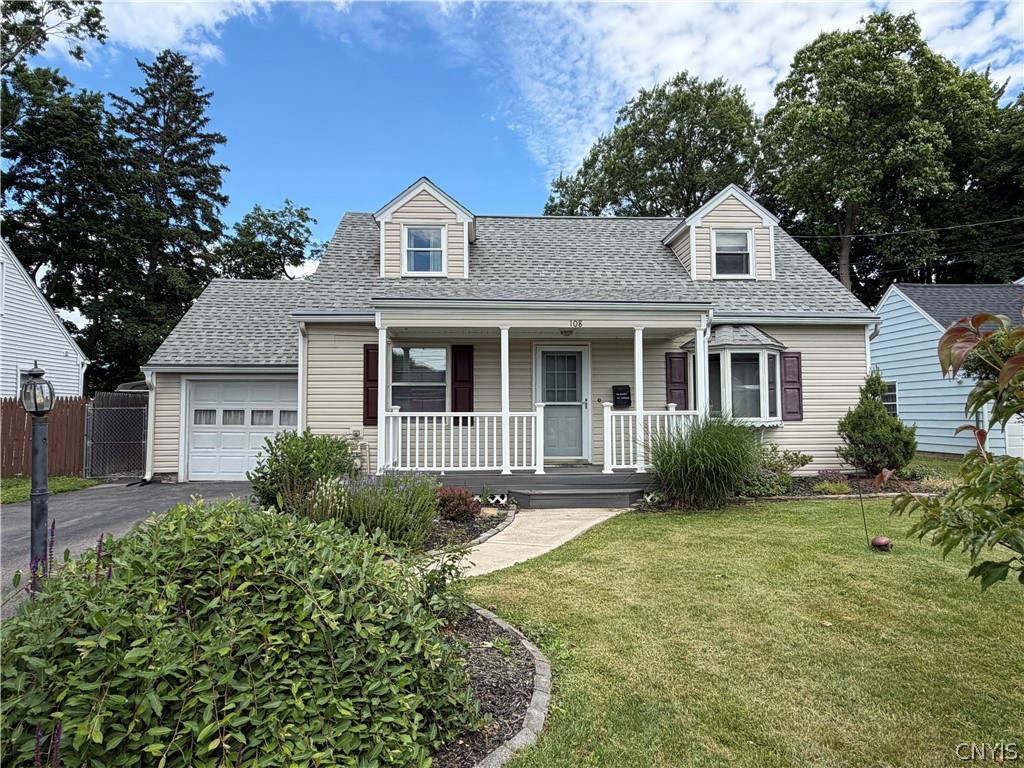 108 Castle Road Clay, NY 13212 - Photo 1 of 48 Welcome to 108 Castle Road!
