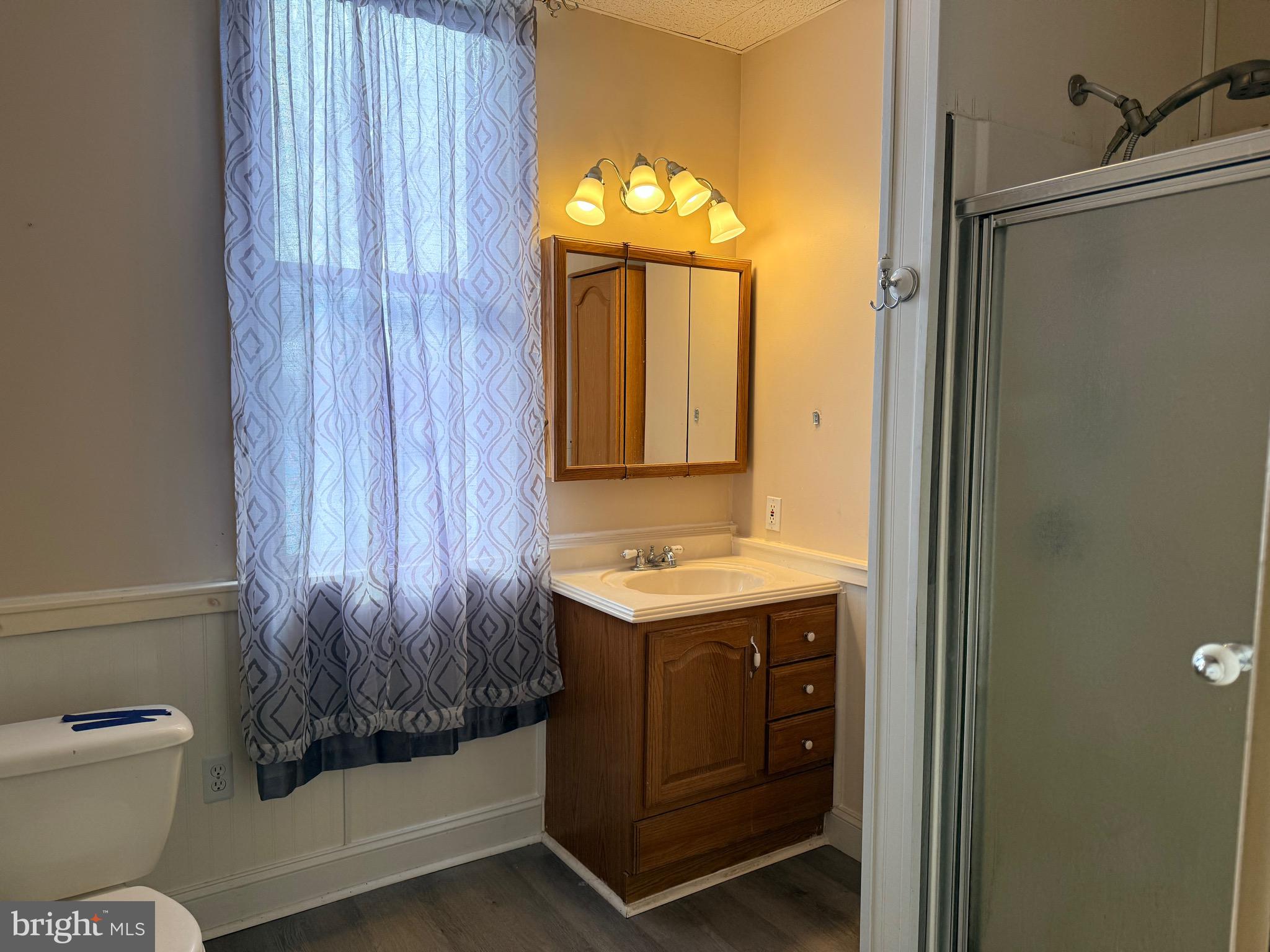 18 Booker Road Delta, PA 17314 - Photo 27 of 39 Primary bathroom