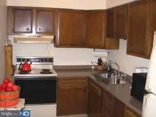 1218 Rainer Road Brookhaven, PA 19015 - Photo 4 of 6
