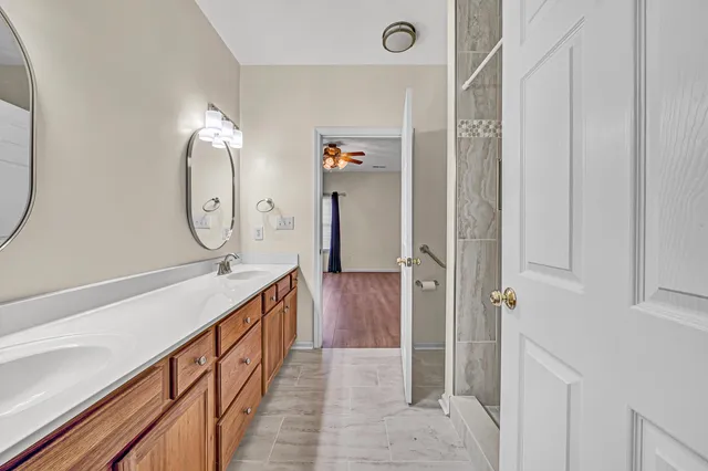 $215,000 | 1933 South Clearing Road, Salem, VA 24153