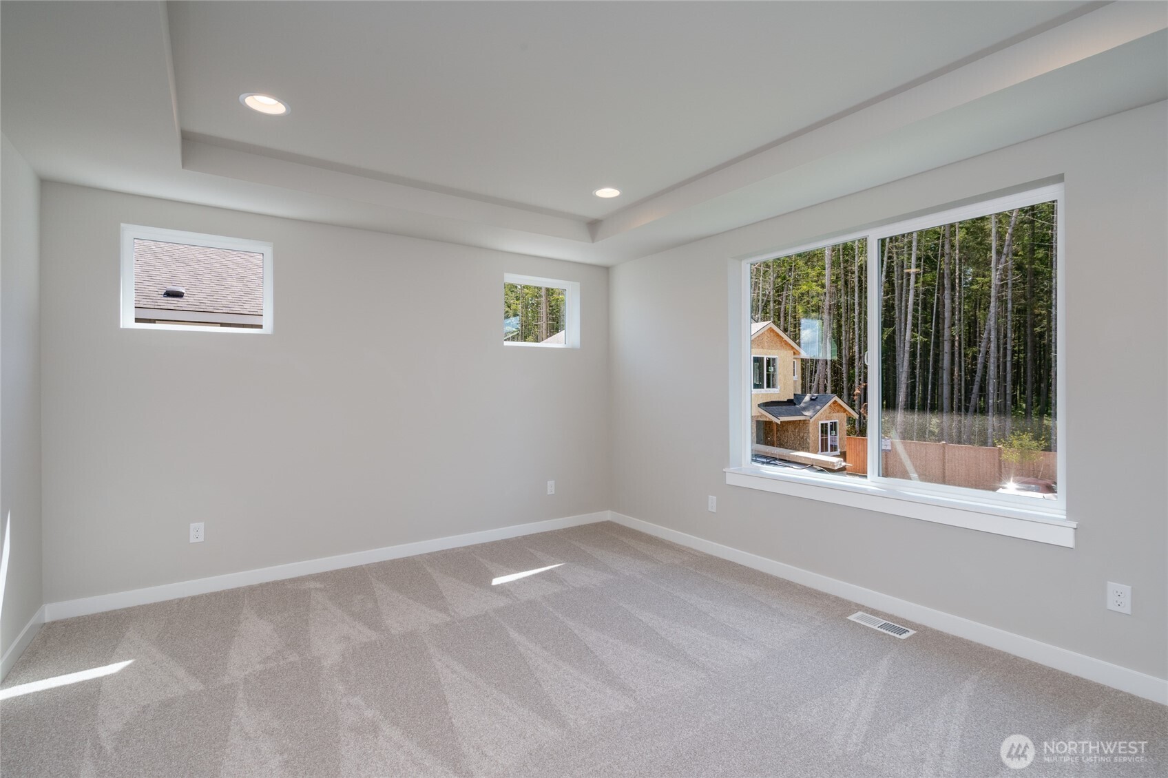 2431 Ridgeway Drive Oak Harbor, WA 98277 - Photo 10 of 12