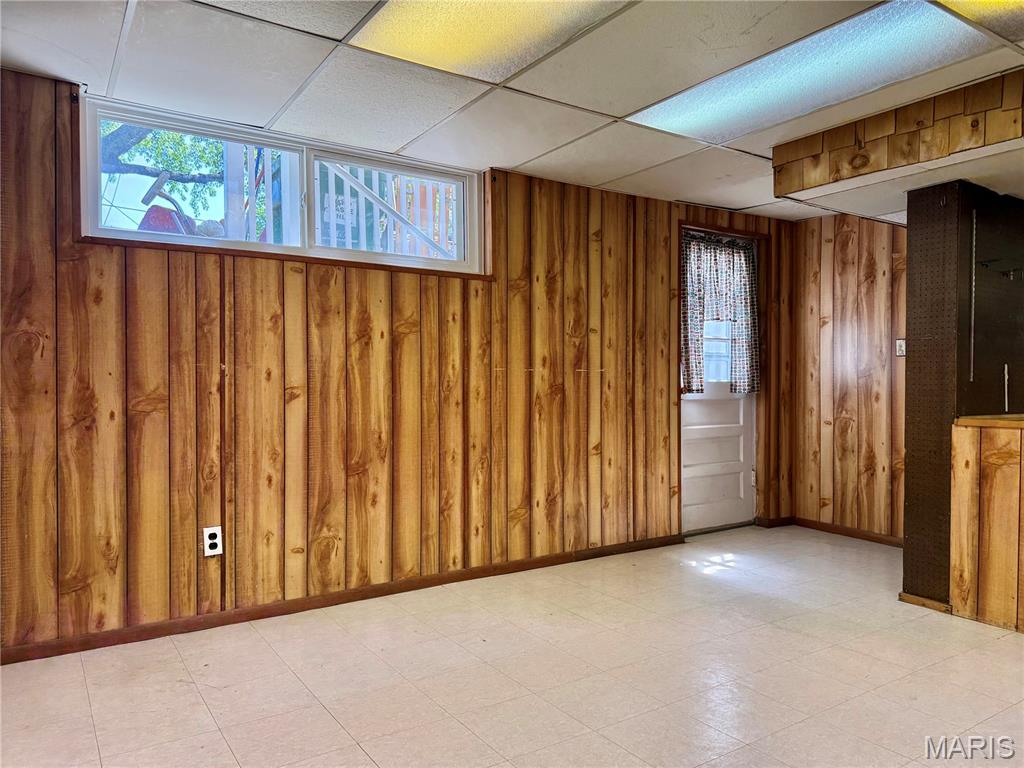 1330 Spring Valley Drive Florissant, MO 63033 - Photo 24 of 33
