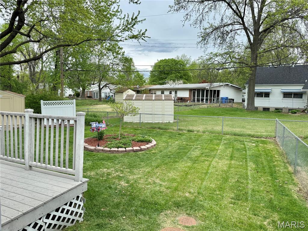 1330 Spring Valley Drive Florissant, MO 63033 - Photo 28 of 33