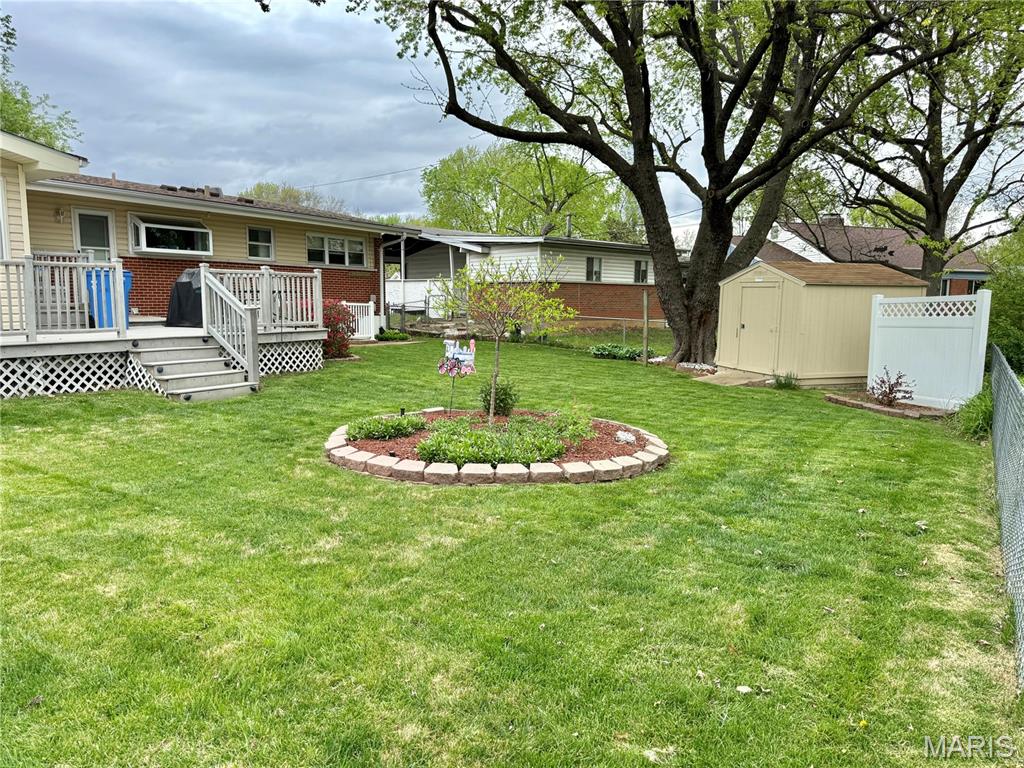 1330 Spring Valley Drive Florissant, MO 63033 - Photo 30 of 33