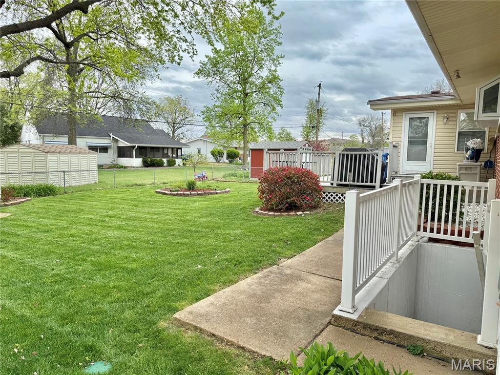 1330 Spring Valley Drive Florissant, MO 63033 - Photo 33 of 33