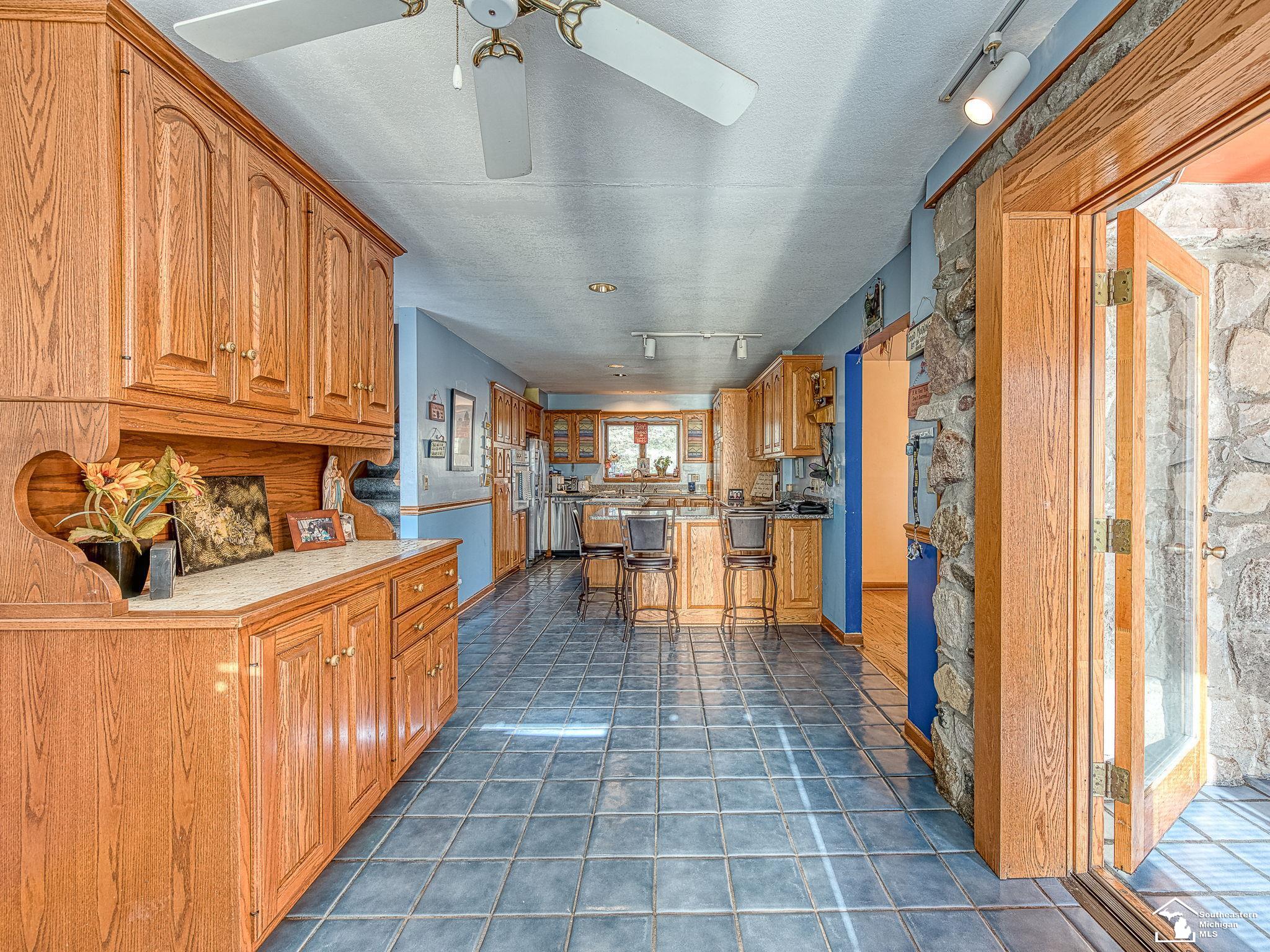 3219 Bluebush Road Monroe, MI 48162 - Photo 11 of 66