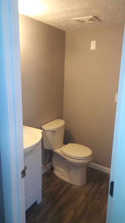 11 Coomes Street Springfield, MA 01108 - Photo 12 of 17