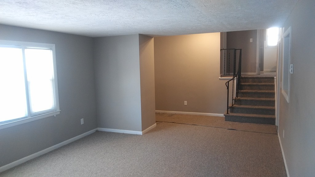 11 Coomes Street Springfield, MA 01108 - Photo 6 of 17
