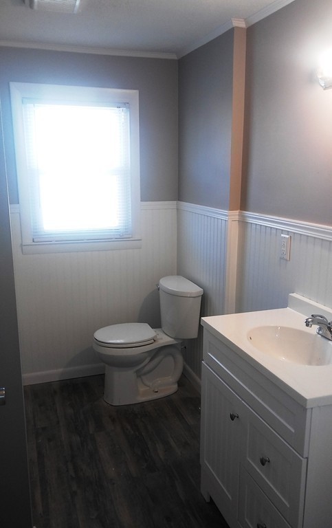 11 Coomes Street Springfield, MA 01108 - Photo 8 of 17