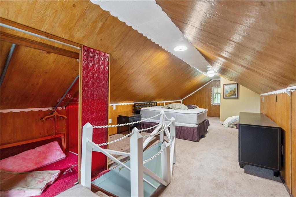 611 Payne Hill Road Clairton, PA 15025 - Photo 20 of 40 Third bedroom