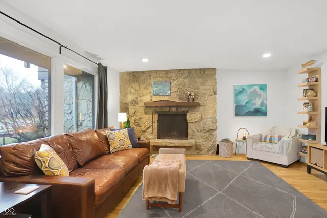 $2,250 | 5212 Nob Lane, Indianapolis, IN 46226