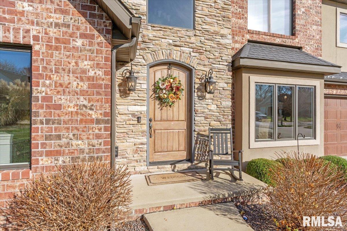 4201 Osage Road Springfield, IL 62711 - Photo 2 of 75
