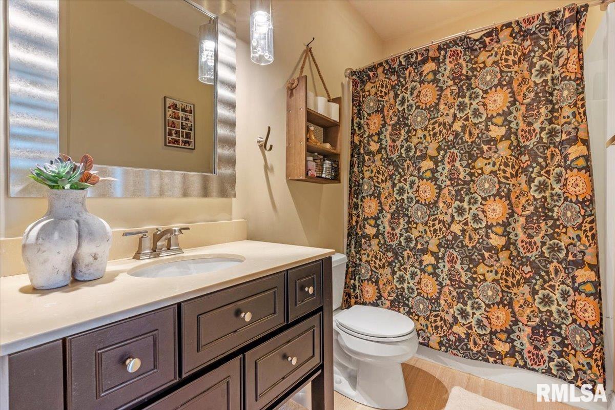 4201 Osage Road Springfield, IL 62711 - Photo 44 of 75