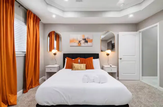 $2,299 | 5914 Southridge Street, Unit B, Houston, TX 77033