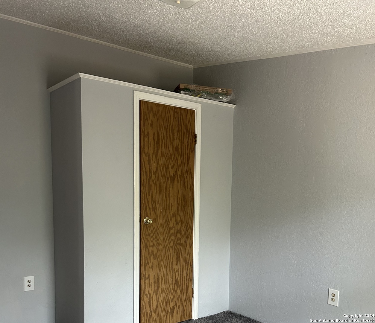 454 Overland Trail Bandera, TX 78003 - Photo 13 of 24 a view of walk in closet