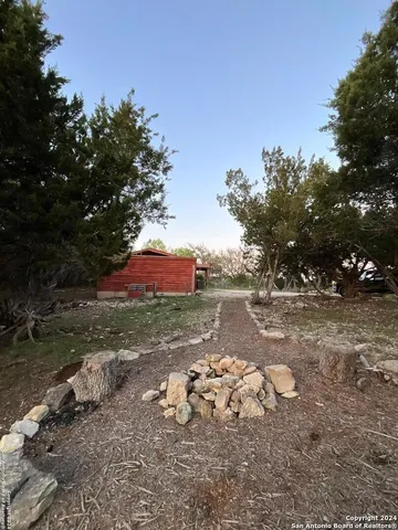 $1,600 | 454 Overland Trail, Bandera, TX 78003