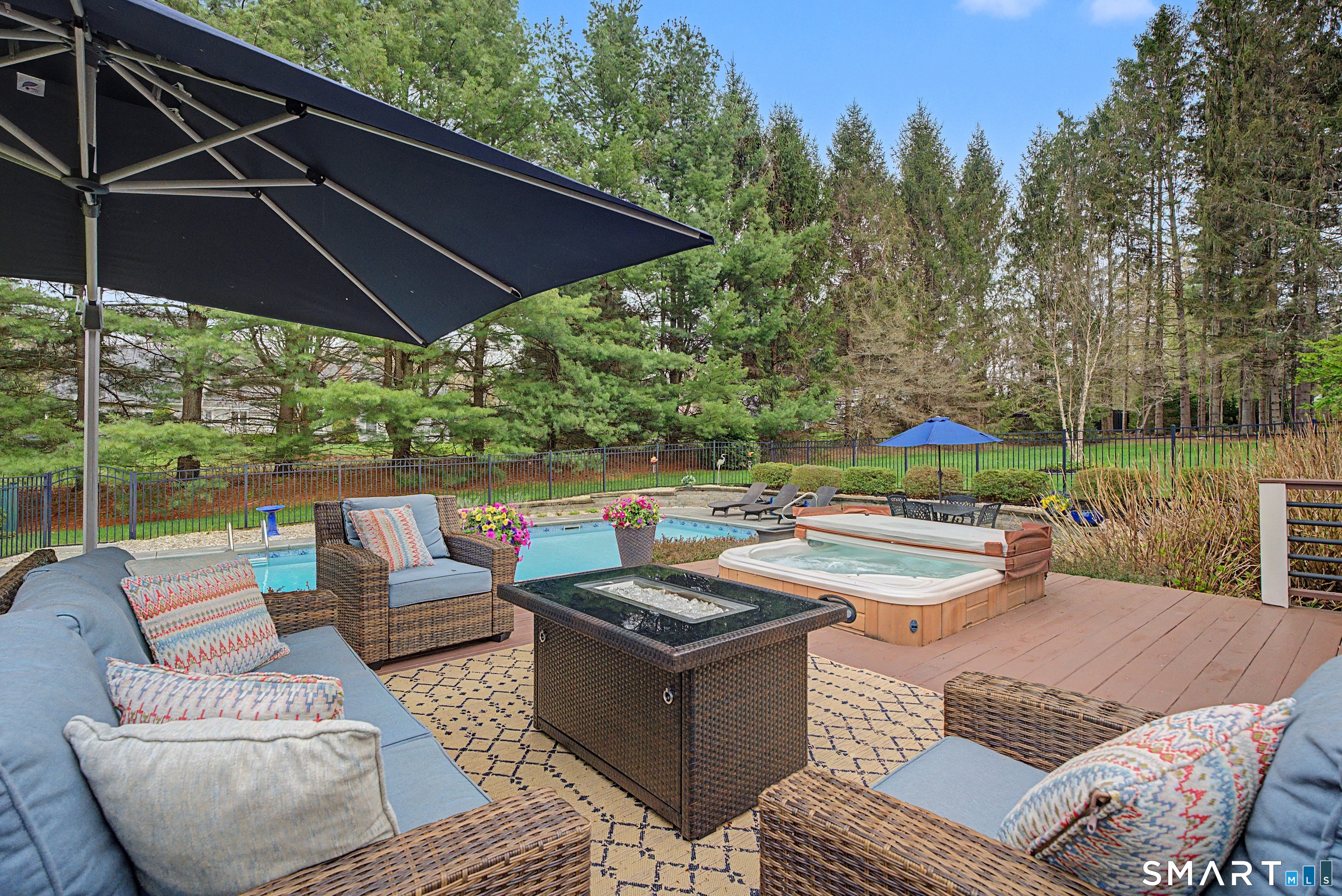 445 Dublin Road Southbury, CT 06488 - Photo 31 of 40