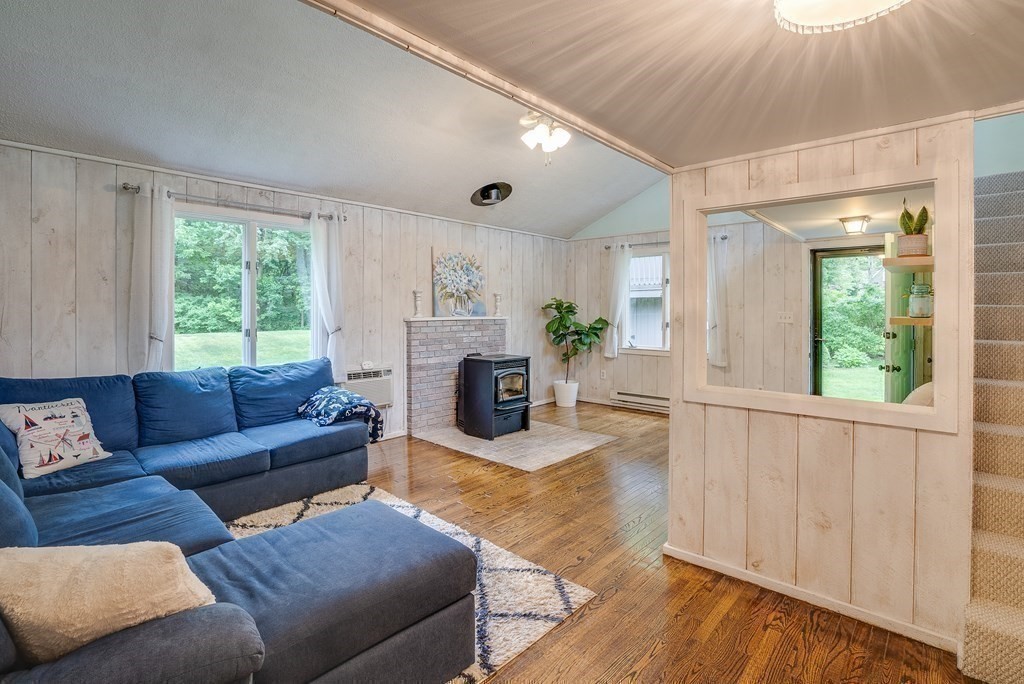 58 Prospect Road Andover, MA 01810 - Photo 28 of 42