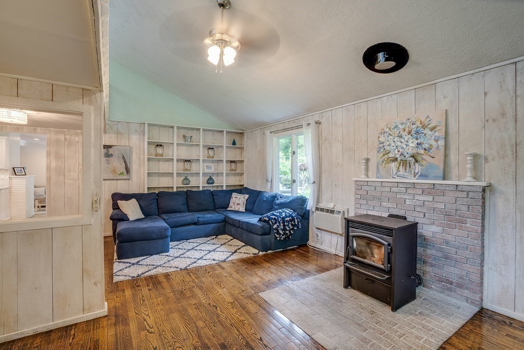 58 Prospect Road Andover, MA 01810 - Photo 29 of 42