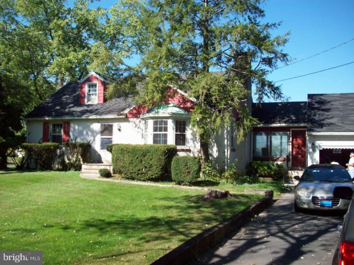1704 Deep Run Road Pipersville, PA 18947 - Photo 1 of 12 Exterior Front