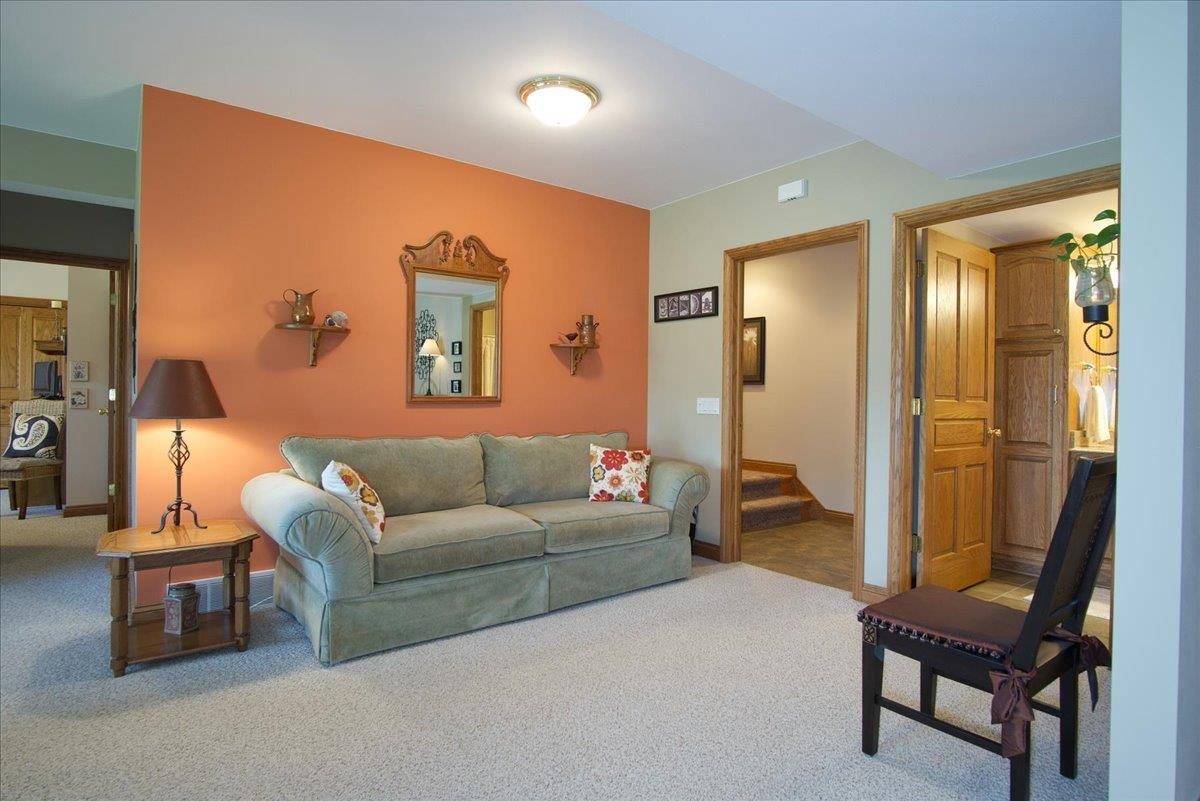 2308 Dynes Way Sun Prairie, WI 53590 - Photo 33 of 69