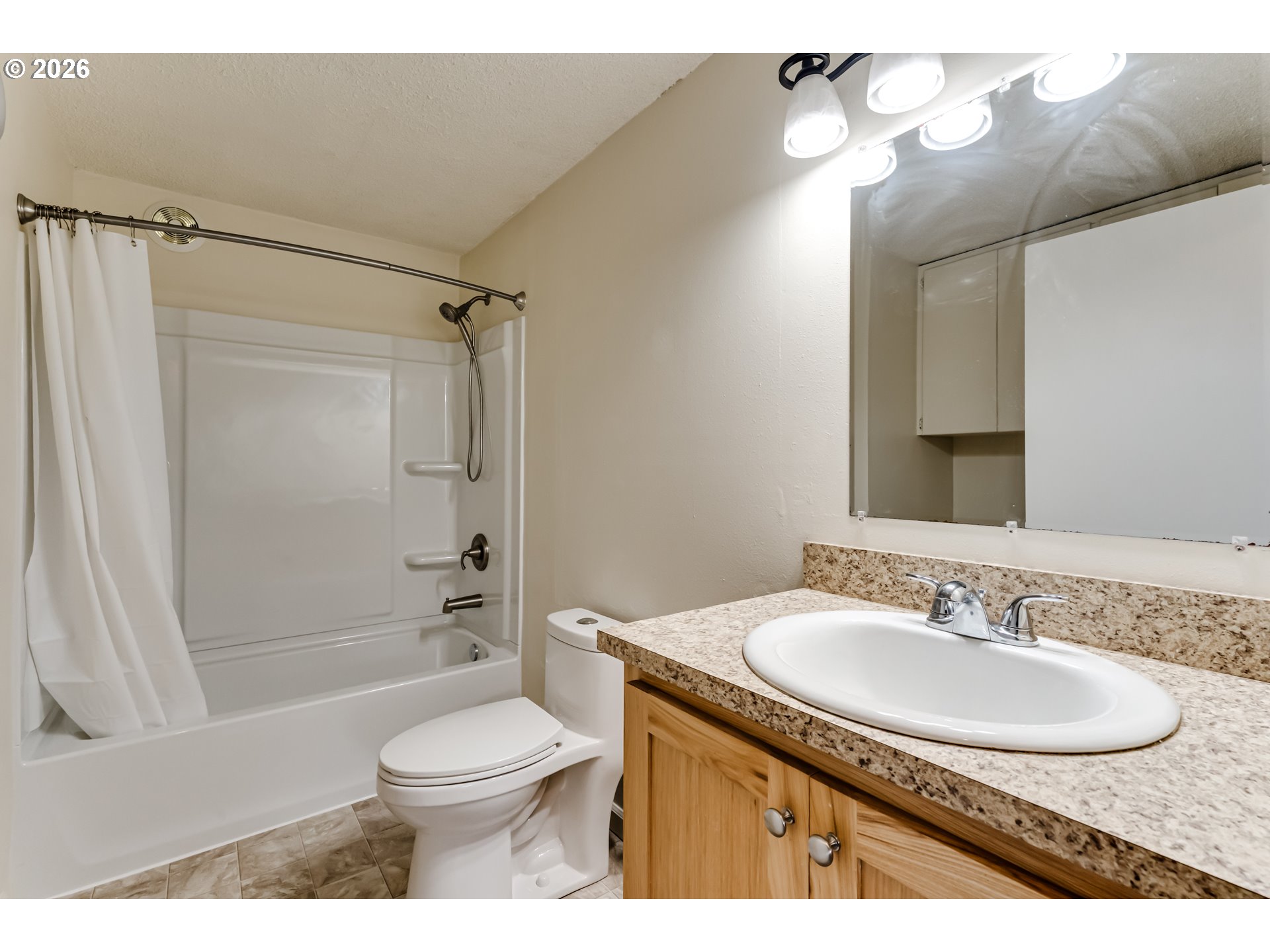 1104 56th Street Springfield, OR 97478 - Photo 19 of 38