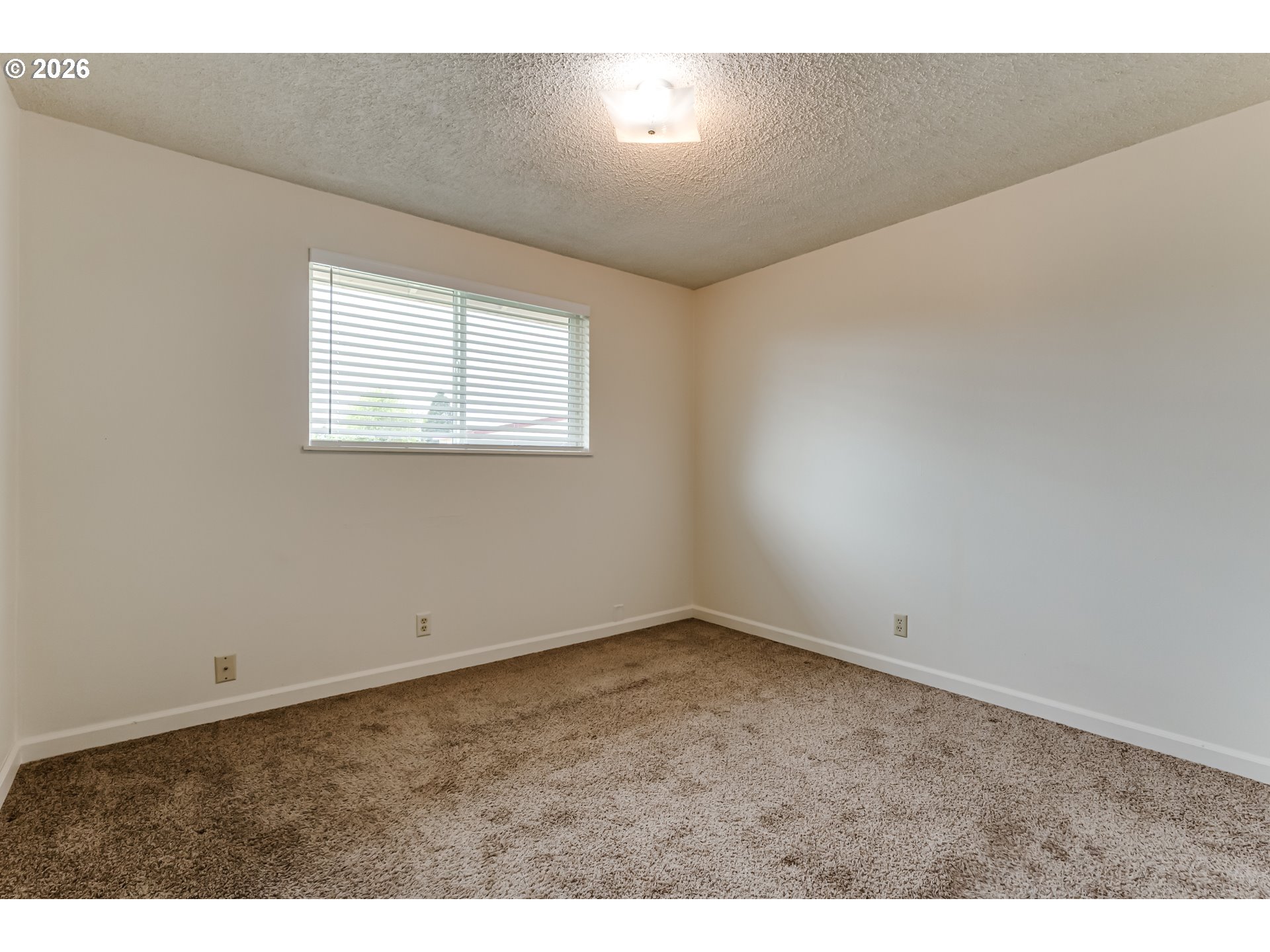 1104 56th Street Springfield, OR 97478 - Photo 25 of 38