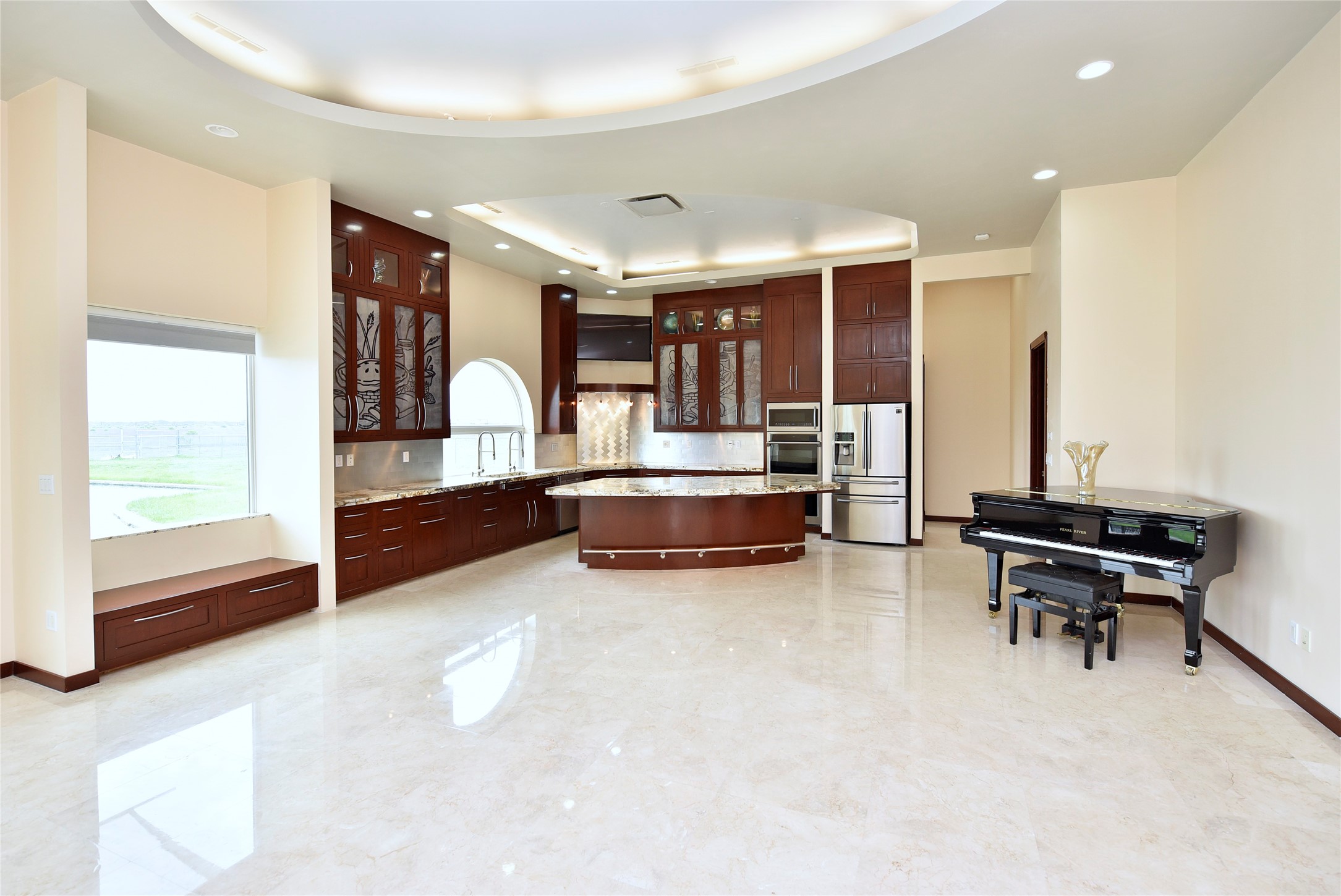 6602 Rohan Road Richmond, TX 77469 - Photo 12 of 49 a living room with furniture and a large window