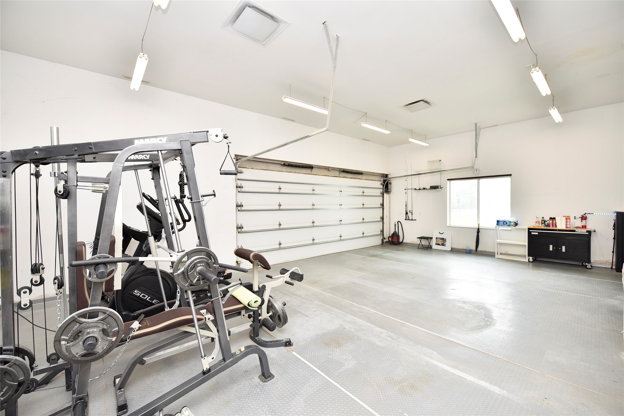 6602 Rohan Road Richmond, TX 77469 - Photo 45 of 49 a view of a room with gym equipment