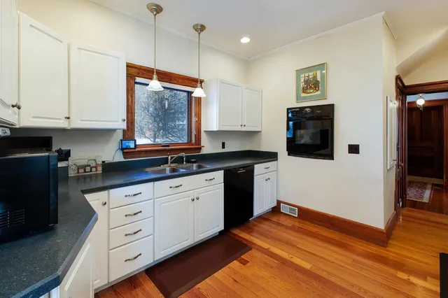 $559,000 | 63 Adams School Road, Grand Isle, VT 05458