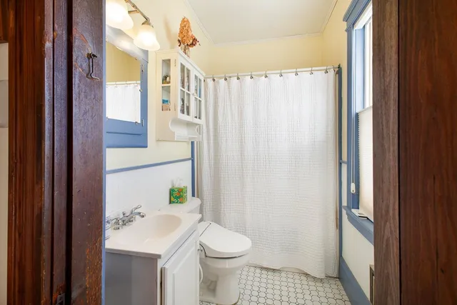 $559,000 | 63 Adams School Road, Grand Isle, VT 05458