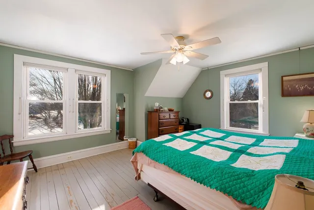 $559,000 | 63 Adams School Road, Grand Isle, VT 05458