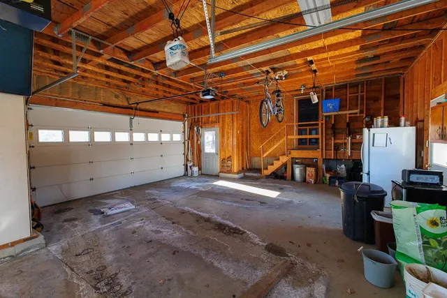 $559,000 | 63 Adams School Road, Grand Isle, VT 05458