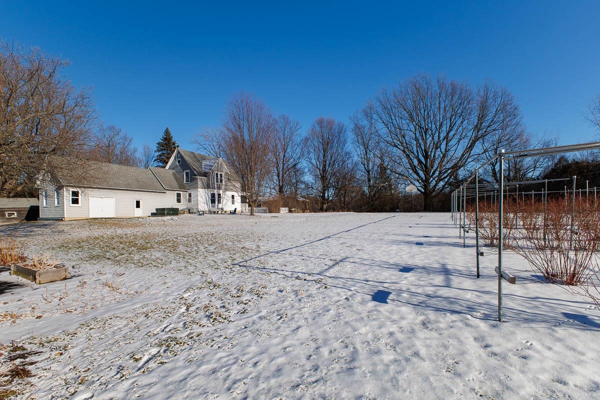 63 Adams School Road Grand Isle, VT 05458 - Photo 9 of 57