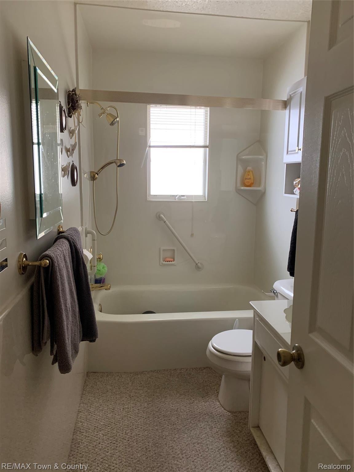 9044 North Bray Road Clio, MI 48420 - Photo 11 of 30 Bray bathroom1.jpg