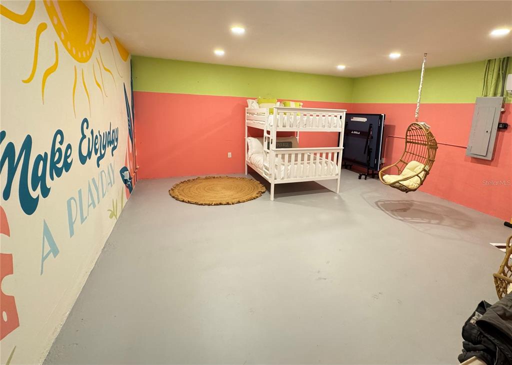 7812 Powder Horn Circle Largo, FL 33773 - Photo 21 of 32