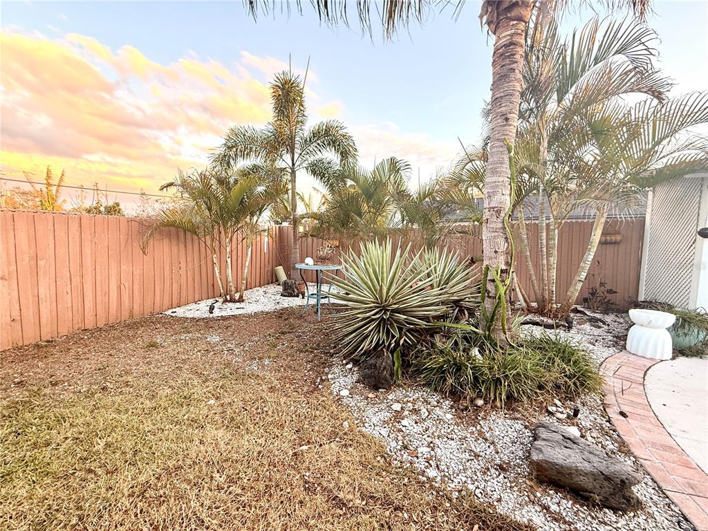 7812 Powder Horn Circle Largo, FL 33773 - Photo 32 of 32