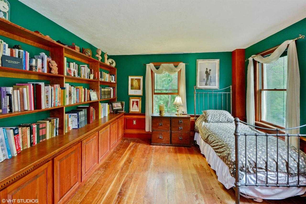 5 Jordan Road Plymouth, MA 02360 - Photo 3 of 10 Additional Photo